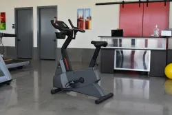 Lifefitness C9i Upright Bike