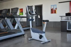 Precor UBK-885 Upright Bike
