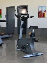Matrix U7xe Upright Bike